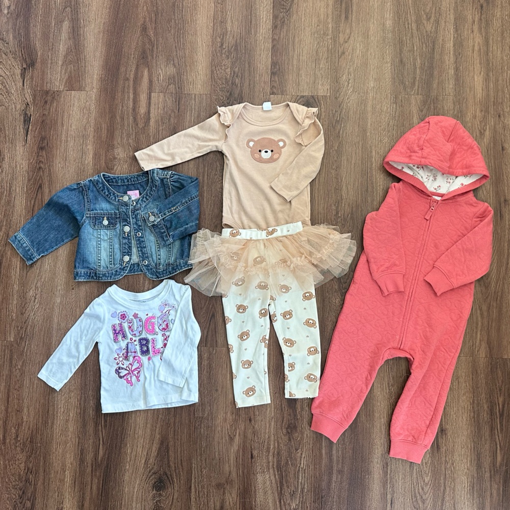 Infant Clothing Size 9-12